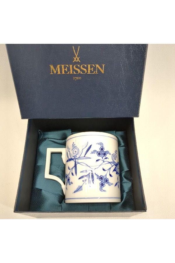 MEISSEN（マイセン）ブルーオニオン マグカップ】お売りいただきました