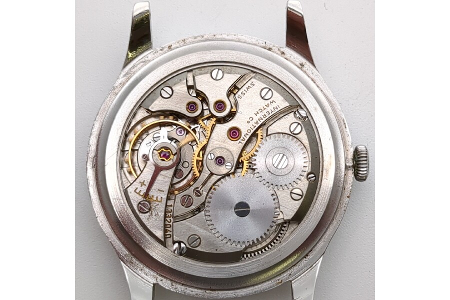 IWCのビンテージ手巻き腕時計 cal.89 をお売りいただきました！｜2023