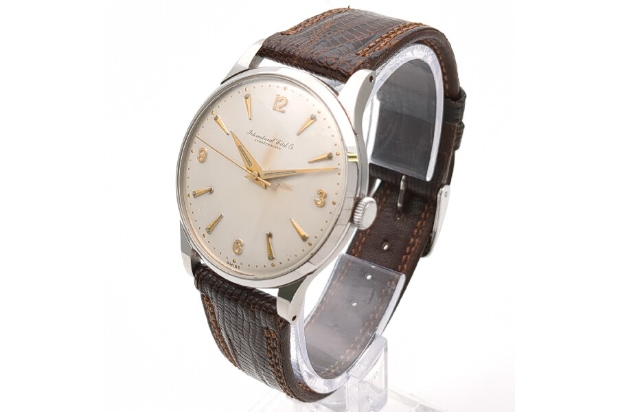 IWCのビンテージ手巻き腕時計 cal.89 をお売りいただきました！｜2023