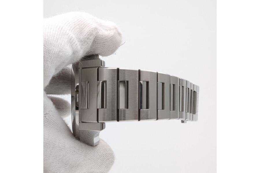 OH済 グッチ パンテオンクロノグラフ 115.2 自動巻 黒文字盤 裏スケ