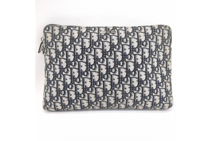 Dior ロゴパターン クラッチバッグ Dior ロゴパターン クラッチバッグ