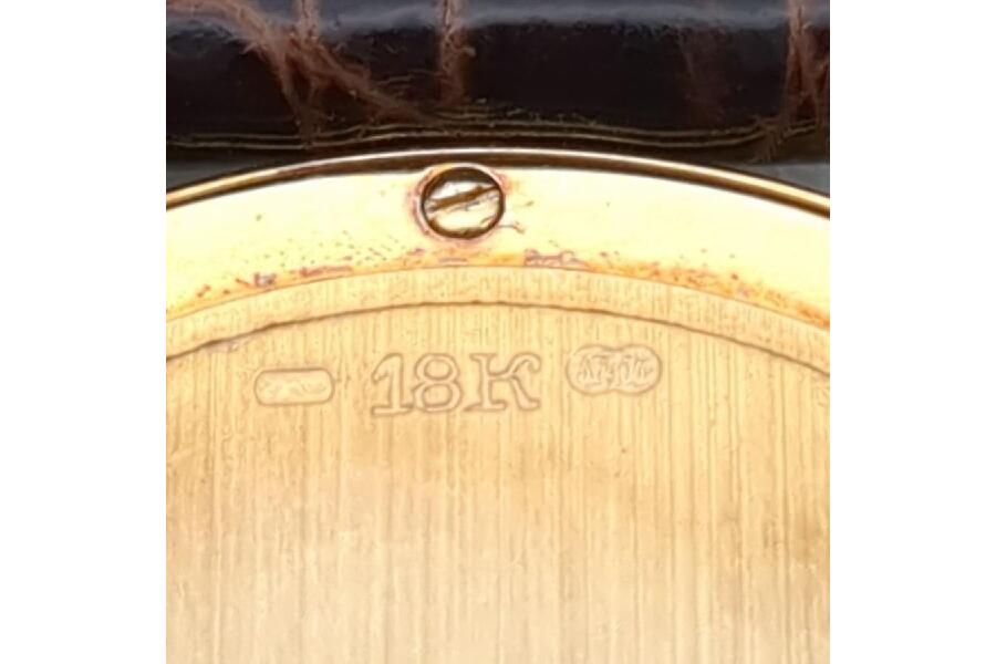 コルム K18ケース 50.127.56 クォーツ ゴールド文字盤 社外