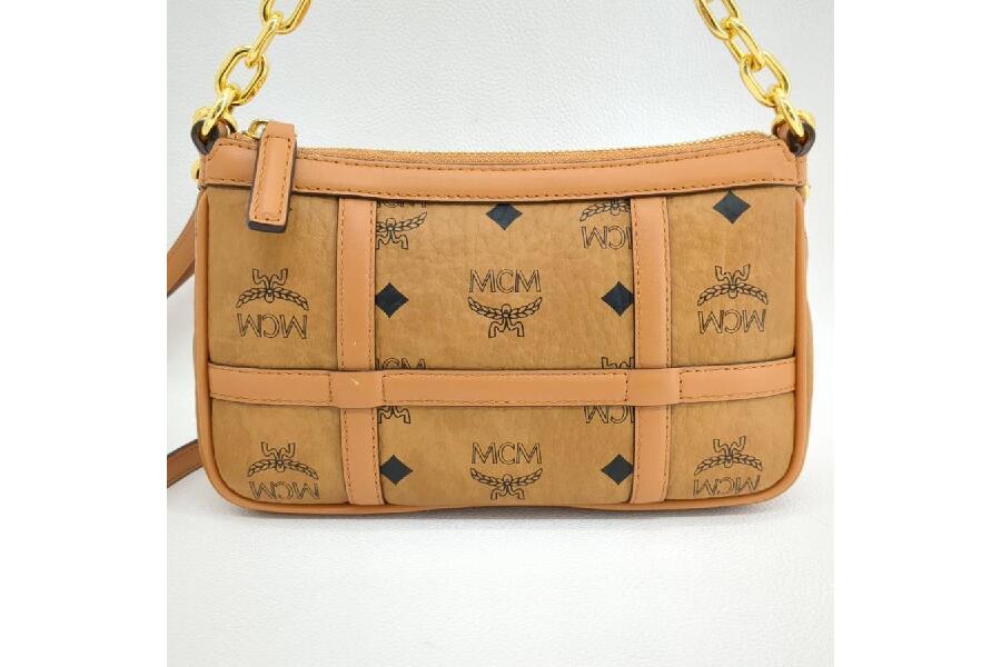 エムシーエム MCM ショルダーバッグ ヴィセトスレザー斜め掛け