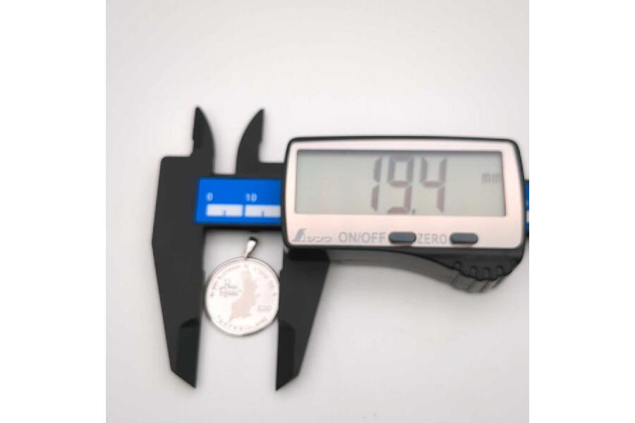 ピーターラビット120周年記念プラチナコイン：希少な逸品 #入荷しま