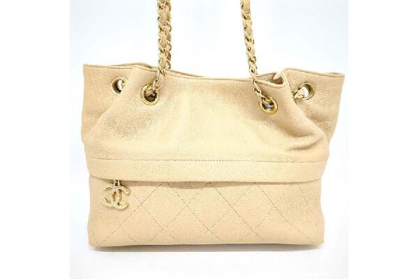 化粧品 キャビアパック CHANEL バニティバッグ ココマーク レザー キャビアスキン