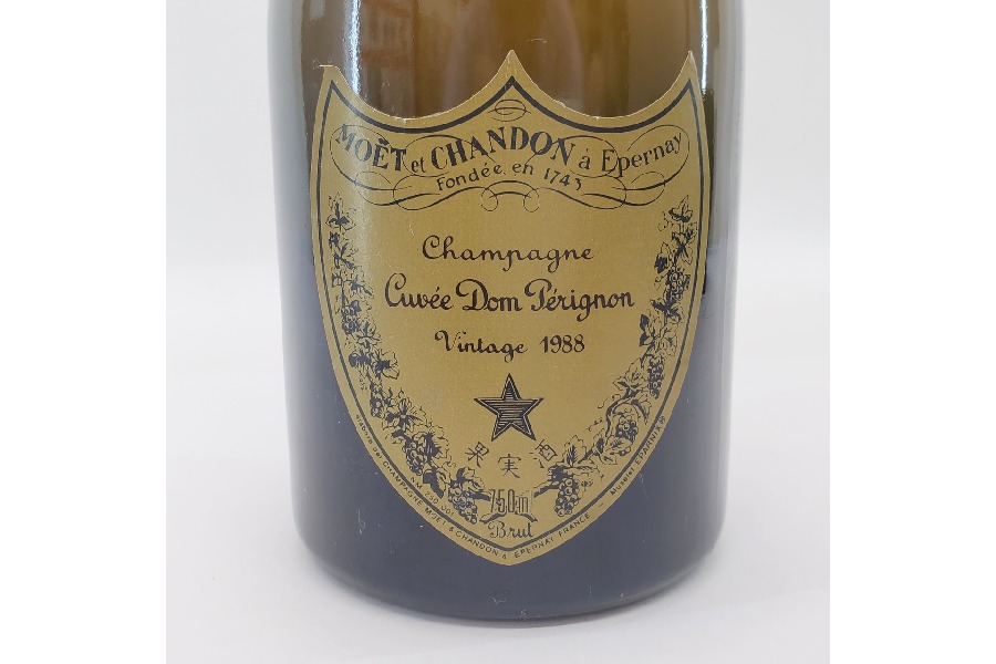 Dom Pérignon シャンパン 1988年ヴィンテージ　ドンペリニヨン ドン・ペリニヨン ヴィンテージ 1988年 750ml シャンパン｜2026年08月