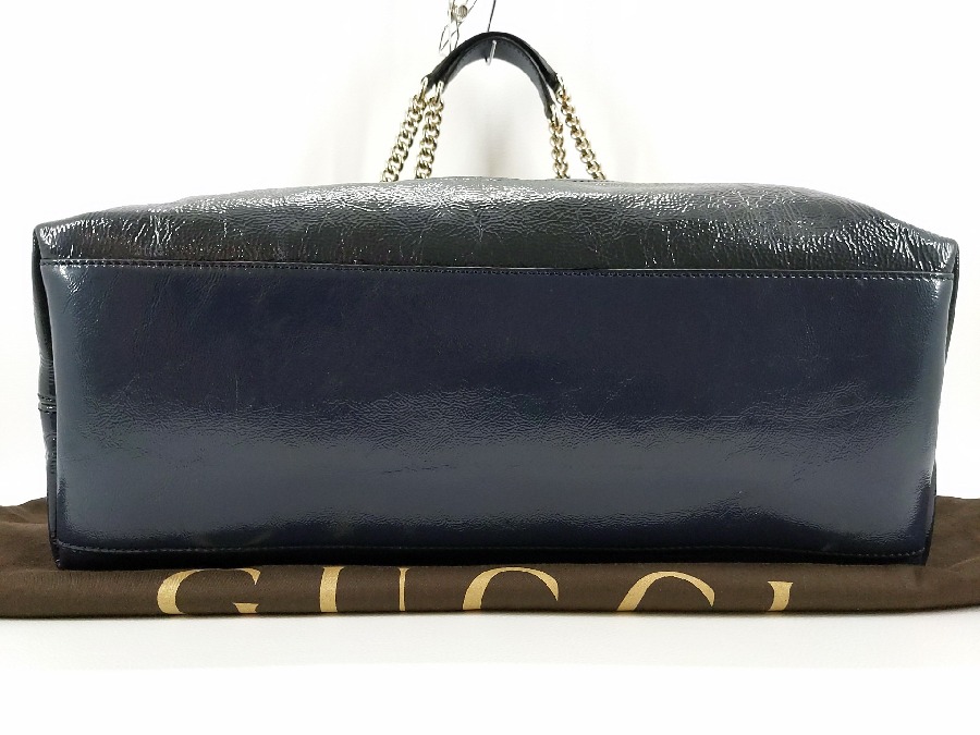 GUCCIの SOHO インターロッキングG エナメルチェーンバッグ 買取り