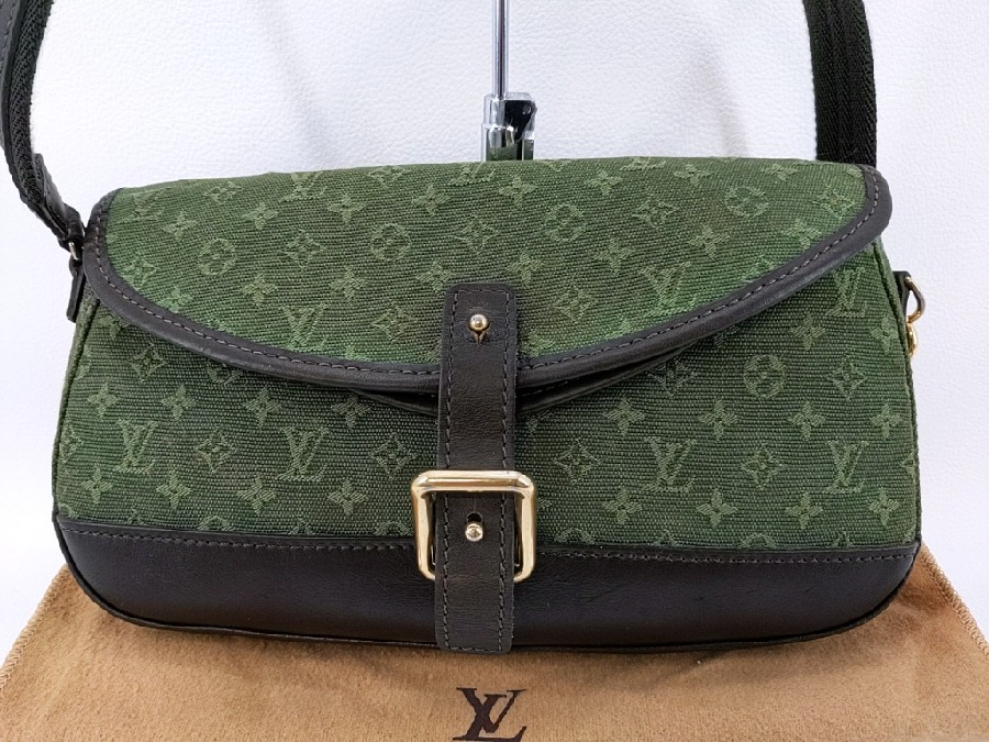【LOUIS VUITTON】ショルダーバッグ モノグラムキャンバス ルイヴィトン/ショルダーバッグ/サックヴァンドーム/モノグラム