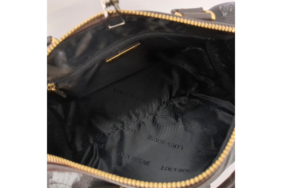 かわいいミニボストン!LOUVROUSEのバッグをお買取致しました かわいいミニボストン!LOUVROUSEのバッグをお買取致しました
