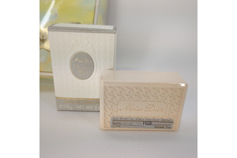 ブランド 香水 香水石鹸 SAVON PARFUME 買取り 入荷 致しました