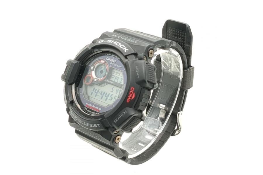 CASIO G-SHOCK マッドマン GW-9300：電波ソーラー時計の魅力