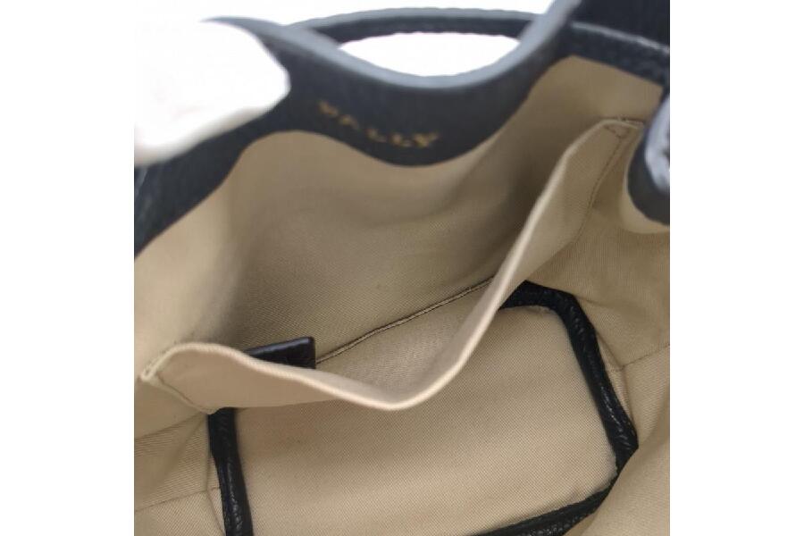 BALLY BALLM ブラックレザーショルダーバッグ（程B） #入荷しま