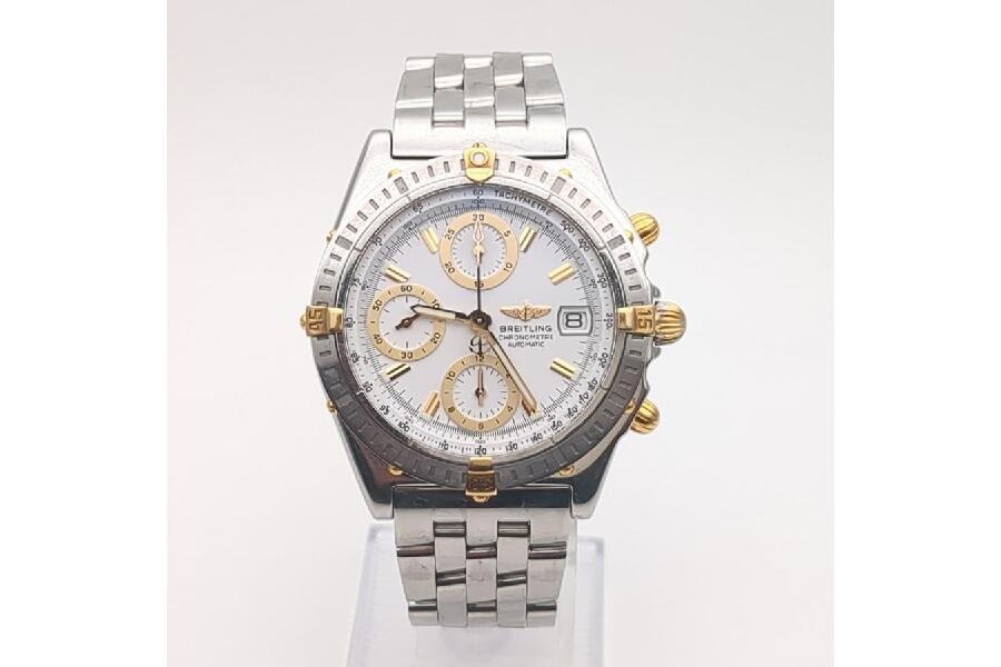 BREITLING クロノマット・ビアコ：白文字盤自動巻腕時計 #入荷しました