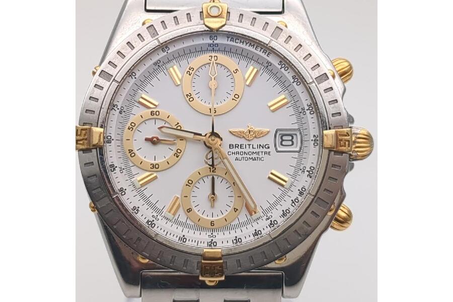 BREITLING クロノマット・ビアコ：白文字盤自動巻腕時計 #入荷しました