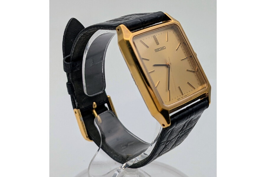 入荷速報】SEIKO クォーツ 7N01-5180 メンズ腕時計 – レトロなゴールド