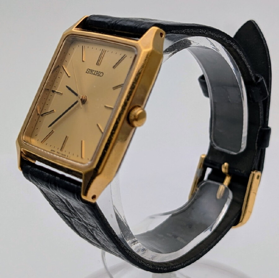 入荷速報】SEIKO クォーツ 7N01-5180 メンズ腕時計 – レトロなゴールド