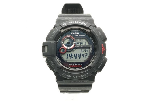 CASIO G-SHOCK マッドマン GW-9300：電波ソーラー時計の魅力