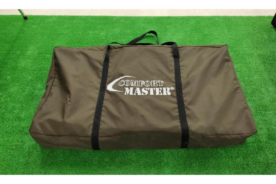 colemanの最高峰モデル「マスターシリーズ」のキッチンテーブル