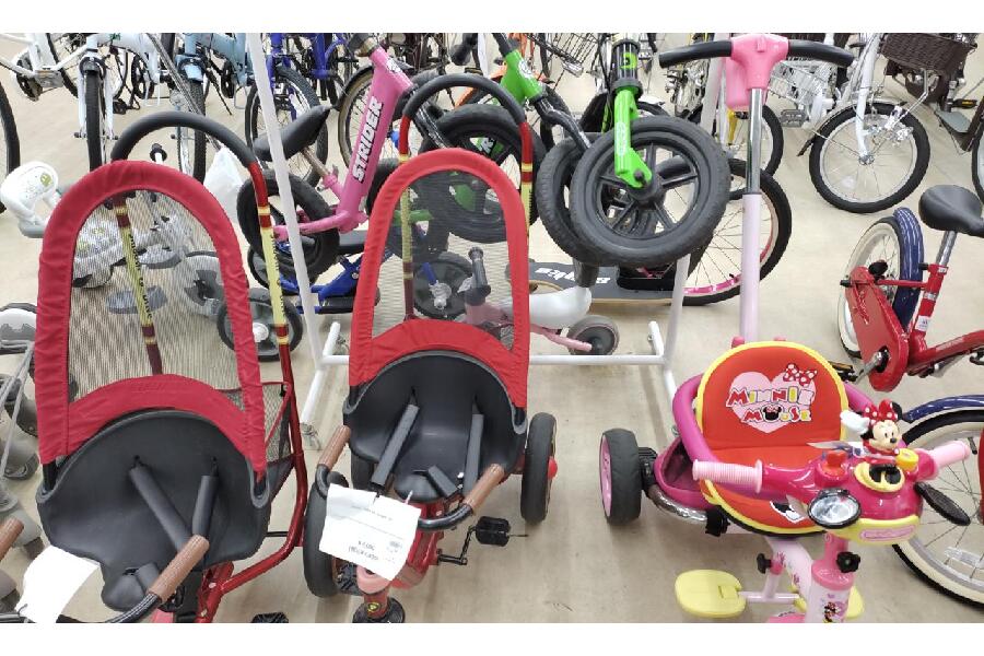 トイザらス限定限定 ディズニー トライクピュア 三輪車を買取入荷