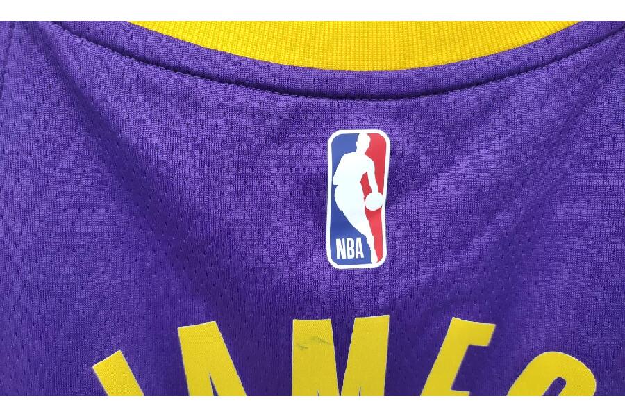 LeBron Raymone James(レブロン・レイモン・ジェームズ) NBA