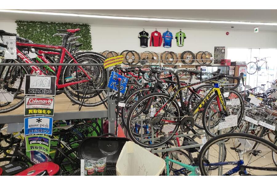 ほぼ新品のクロモリロード Calamita / due+ の中古車入荷情報