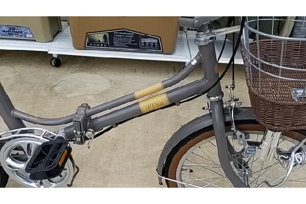 極美品。CAPTAINSTAG（キャプテンスタッグ）の折り畳み自転車を買取