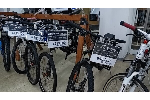 セミファットバイク?! TREK(トレック)のマウンテンバイクを セミファットバイク?! TREK(トレック)のマウンテンバイクを