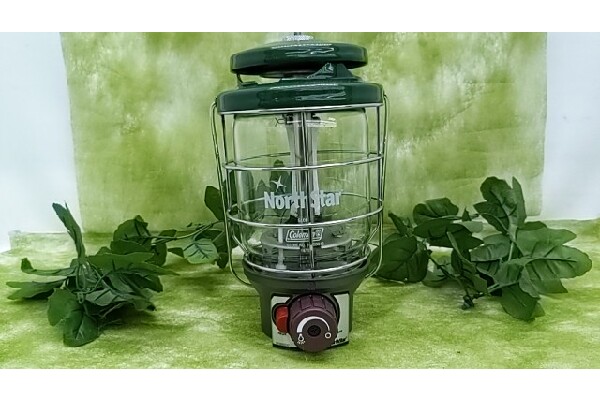 新品未使用　Colemanコールマン　2500ノーススターLPガスランタン　緑 coleman(コールマン)2500ノーススターLPガスランタンが入荷致し