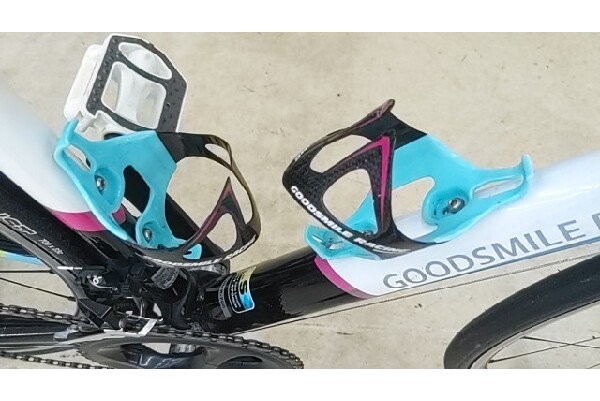 グッドスマイルレーシングの公式ロードバイクを買取入荷致しました