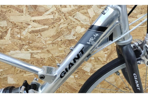 GIANT（ジャイアント）の折り畳みミニベロを買取入荷致しました