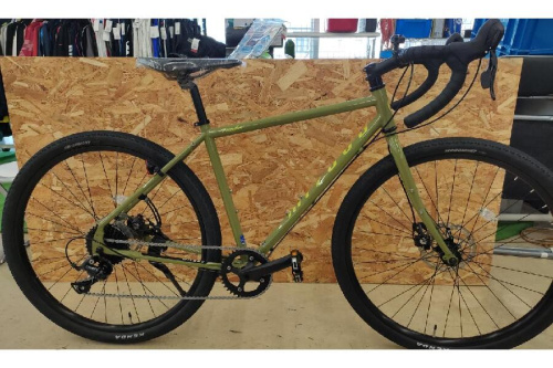 クロモリフレームのグラベルロード。miyata(ミヤタ）のグラベル