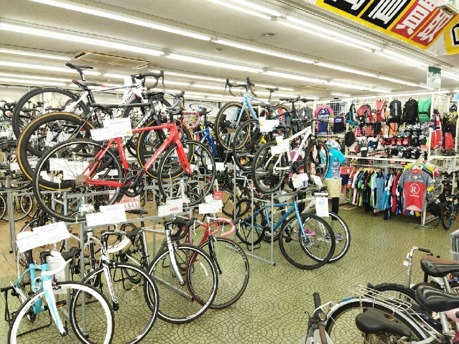 アウトドア用品、釣り具、自転車など多数取り揃えております