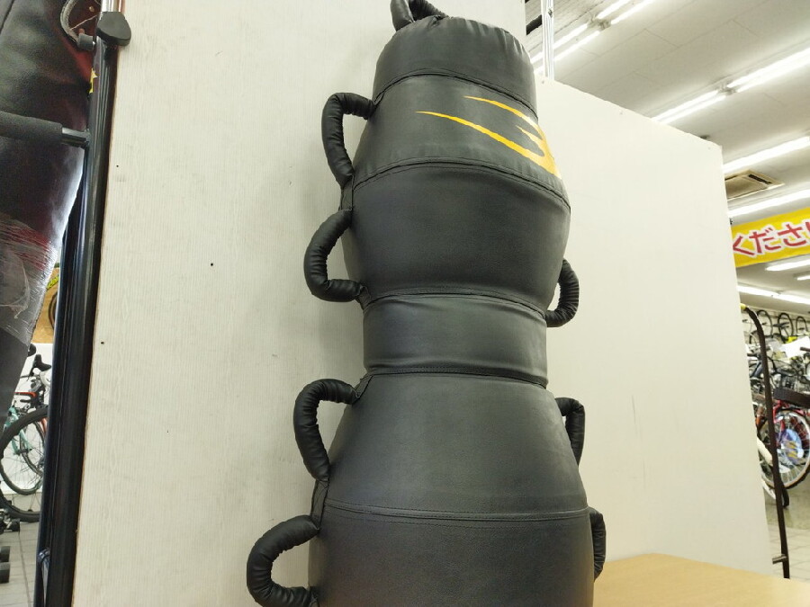 強くなりたい方必見！ダミーサンドバッグ入荷いたしました