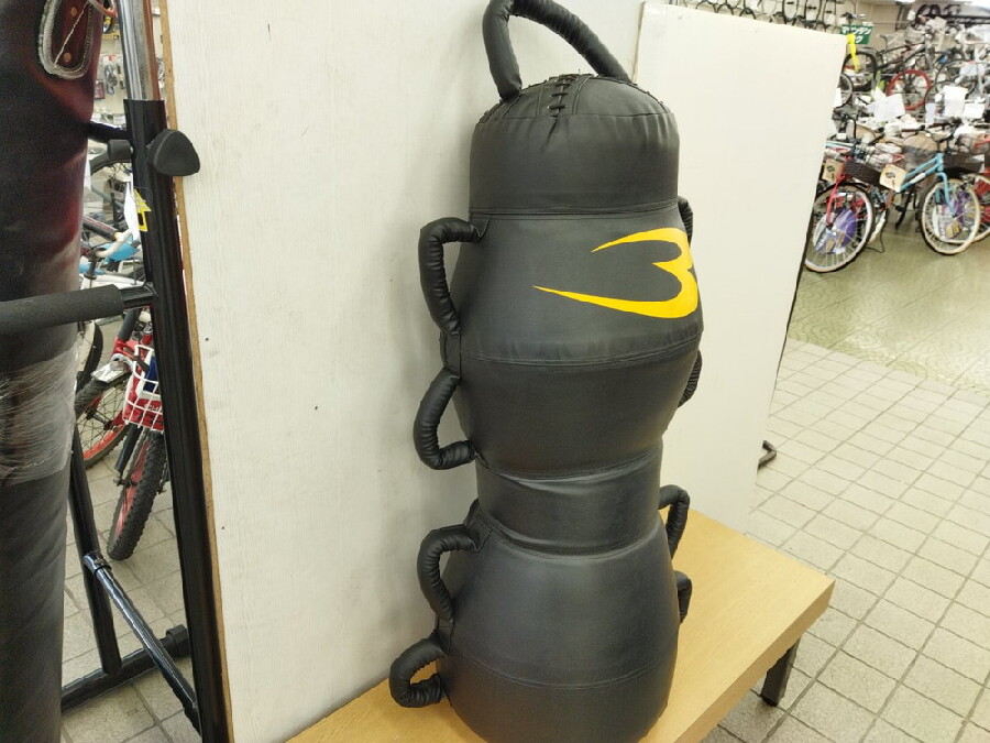 強くなりたい方必見！ダミーサンドバッグ入荷いたしました