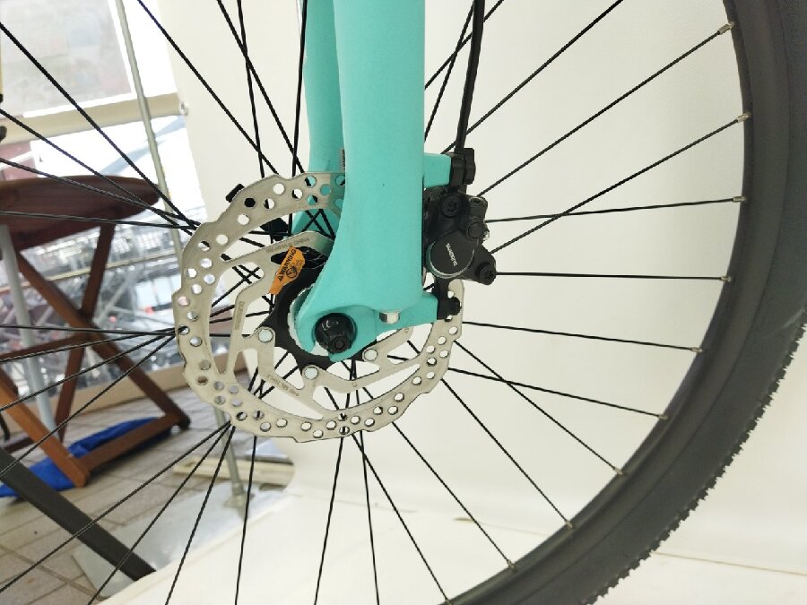 整備済 兵庫県西宮市発 BIANCHI ビアンキ KUMA ディスクブレーキ マウンテンバイク MTB タイヤ27.5インチ 熊!? KUMA BIANCHI 29.3 2018 のご紹介です。｜2022年04月12日｜静岡県