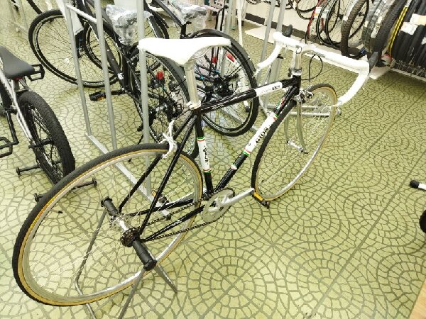 GIOS PISTA 人気のビンテージカスタム　シングルスピード ピスト GIOS ジオス VINTAGE PISTA イタリアンヴィンテージのシングル