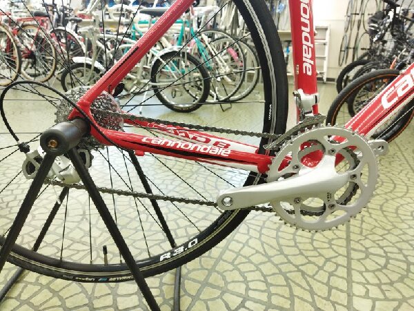 入門ロードにオススメ！ Cannondale CAAD8 7 SORA 2011のご紹介です