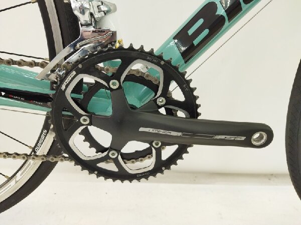 快適性抜群! Bianchi VIA NIRONE7 C2C ALU CARBON のご紹介です