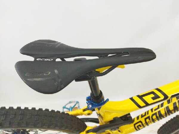 山を駆け抜けろ!! COMMENCAL META SX マウンテンバイク のご紹介