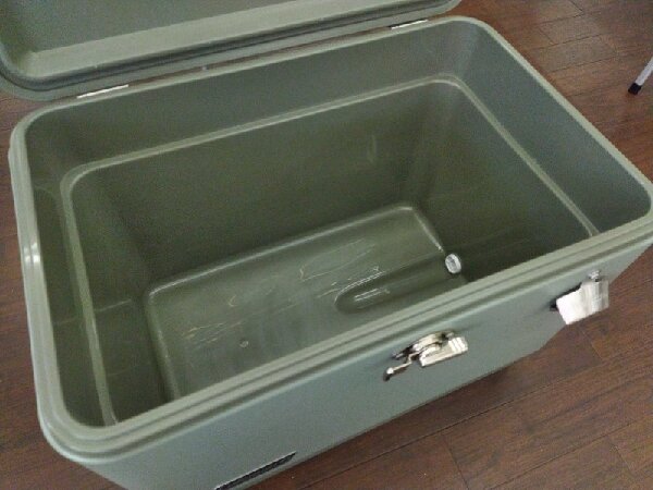 美品・整備済み‼️☆Coleman 220K 05/'81☆ コールマン（Coleman）のスチールベルトクーラーが入荷致しました