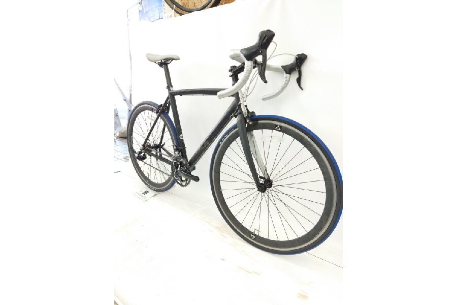 【即乗り可】FUJI ROUBAIX custom カーボンホイール 即乗り可】FUJI ROUBAIX custom カーボンホイール 即乗り可】FUJI