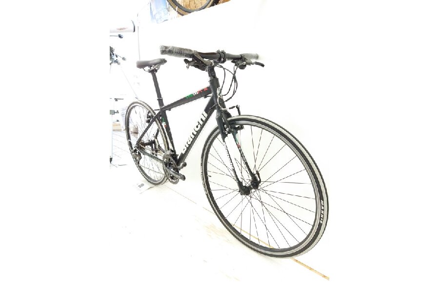 スポーティーバイク！ BIANCHI ROMA2 クロスバイクの紹介です。｜2023