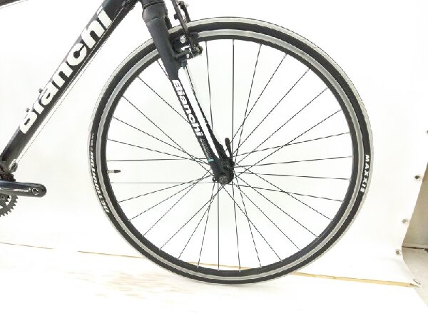 スポーティーバイク！ BIANCHI ROMA2 クロスバイクの紹介です