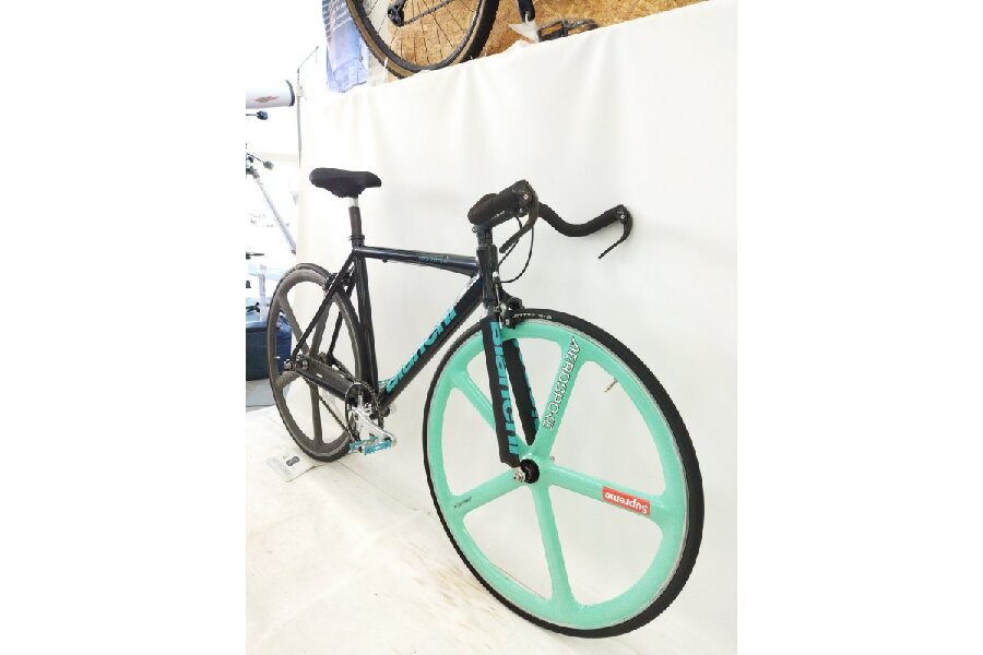 街乗りにおススメ！Bianchi Pista Dalmine の紹介です。｜2023年