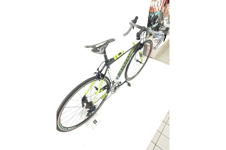 カーボンキラー!Cannondale CAAD10 の紹介です。|2023年11月13 カーボンキラー!Cannondale CAAD10 の紹介です。|2023年11月13