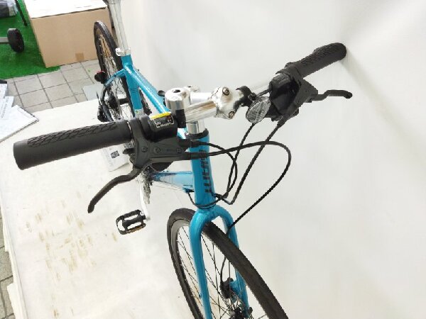 通勤通学に最適です！GIANT ESCAPE R DISC クロス