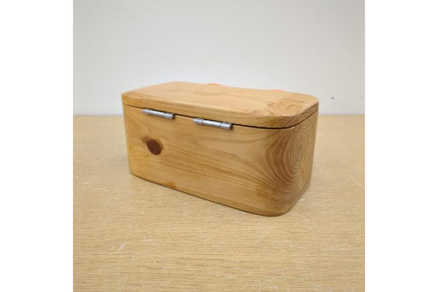 美品】木製餌箱 外寸170x125x82(mm) 内寸156x68x53(mm) 釣り