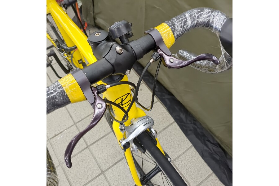 子供用のロードバイク入荷！KhodaaBloomのSTRAUSS のご紹介です