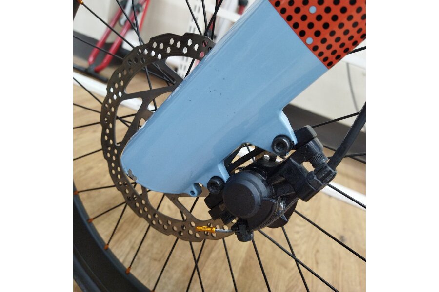 Delta V（デルタ）へのオマージュ「Cannondale（キャノンデール