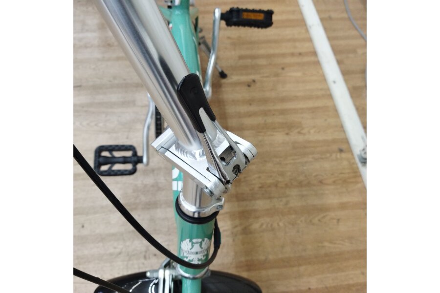 コンパクトで可愛らしい。BIANCHI（ビアンキ）NOVITA（ノビータ）のご